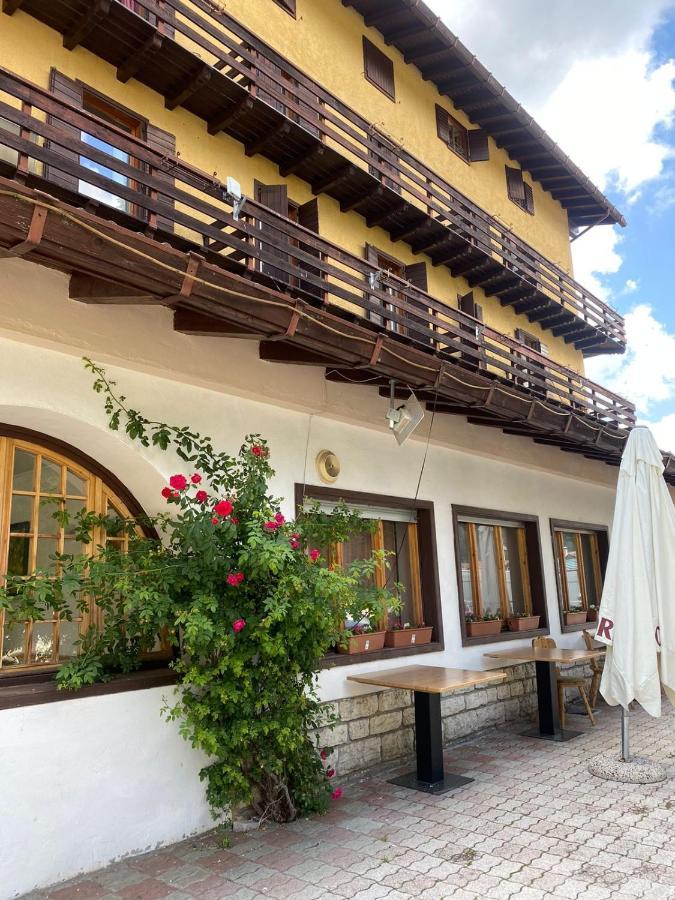 Hotel des Alpes Folgaria Extérieur photo